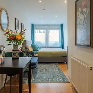 With Private Bathroom Near Vondelpark Amsterdam