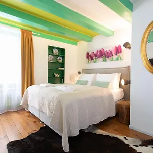 Bed & Breakfast Tulip Of