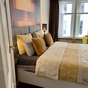 4 Guestrooms B&B