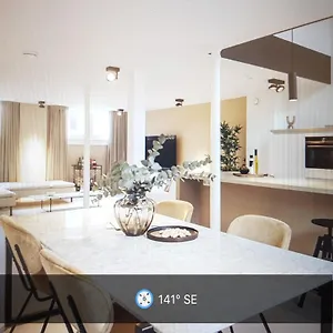 Canal District - 9 Streets Guest house *