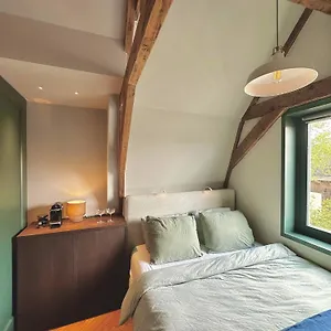 Rembrandt & Vermeer Bed and breakfast