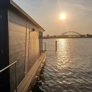 아파트 Houseboat 암스테르담