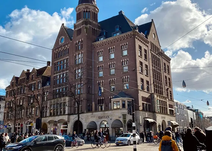 Photo de Hotel Twentyseven - Small Luxury Hotels Of The World Amsterdam