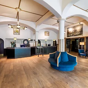 Otel Nh Schiller Amsterdam