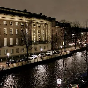 2 Houseboat Prinsengracht *
