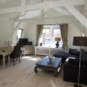 Jordaan Apartment *