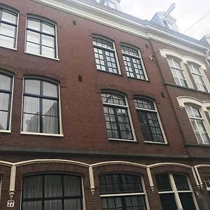 Bed & Breakfast Kerkstraat 2*