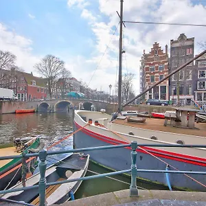 Houseboat William & Houseboat Arthur Amsterdam